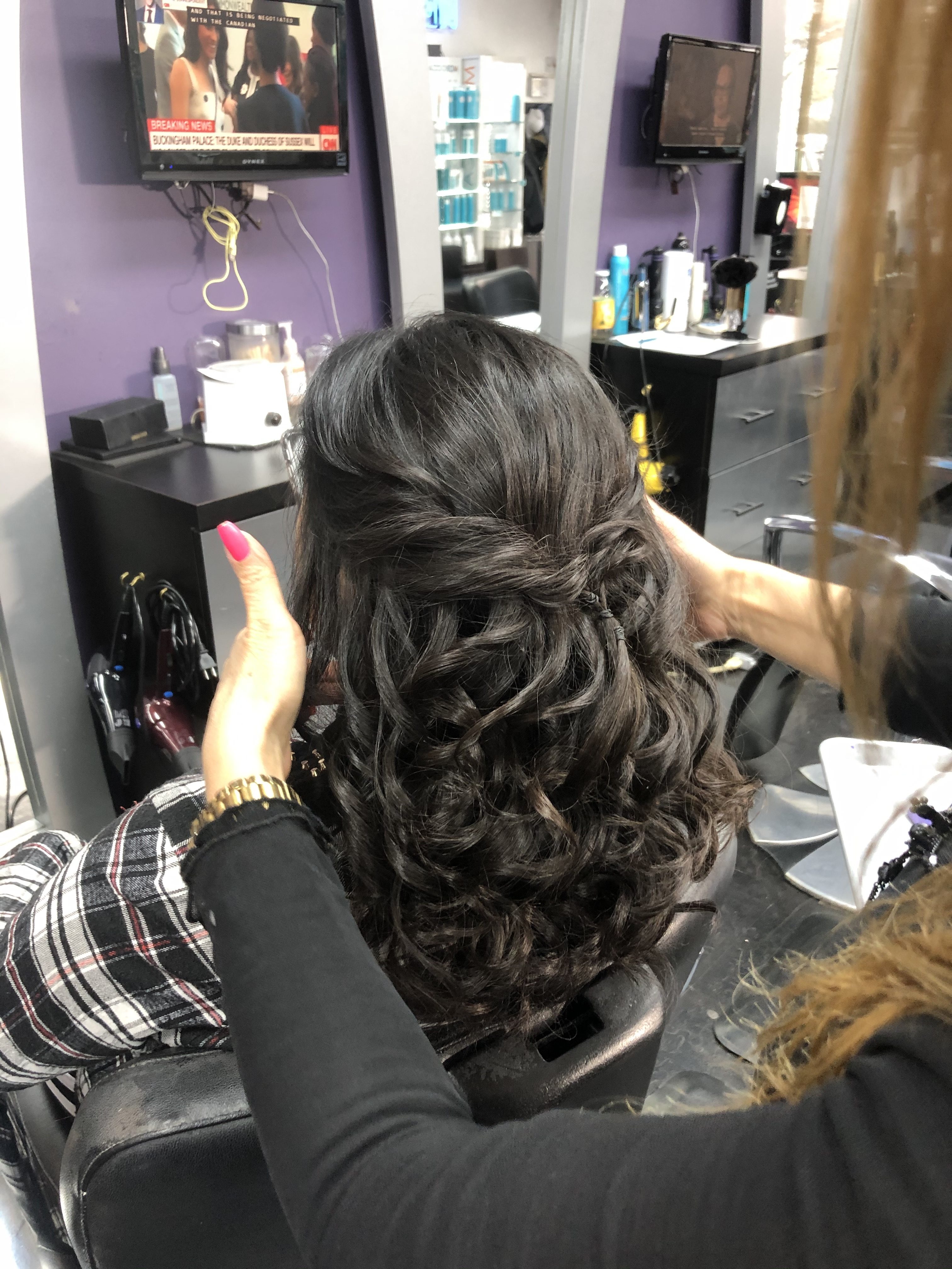 Gallery Headliners Unisex Salon Corp Bergenfield, NJHeadliners